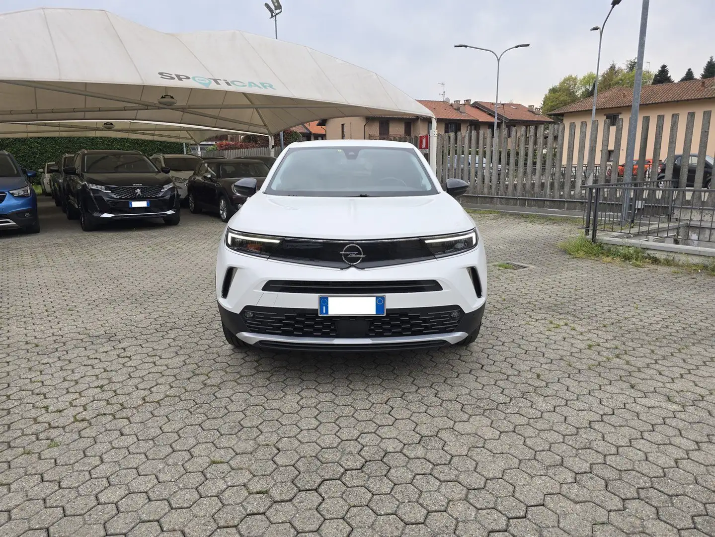 Opel Mokka 1.2 Turbo 130CV aut. Edition Weiß - 2