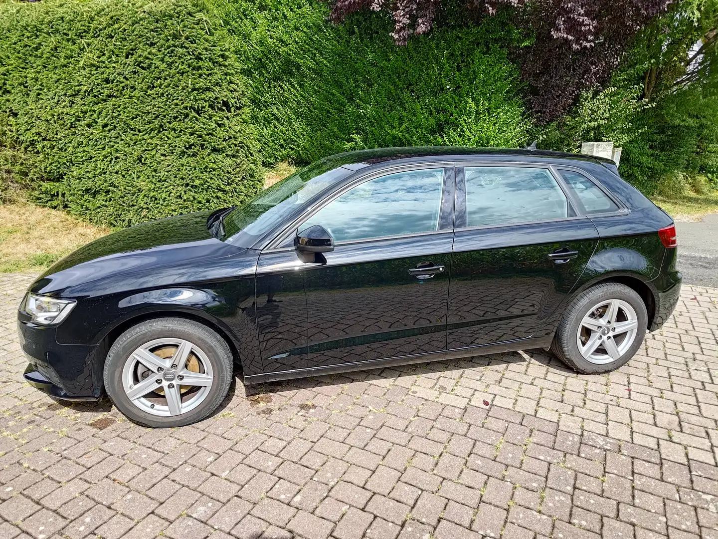 Audi A3 A3 SB 30 TDI Schwarz - 2