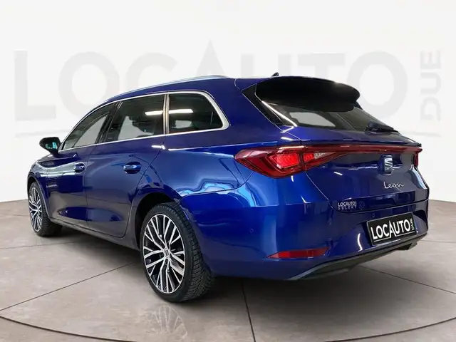 Seat Leon view 5