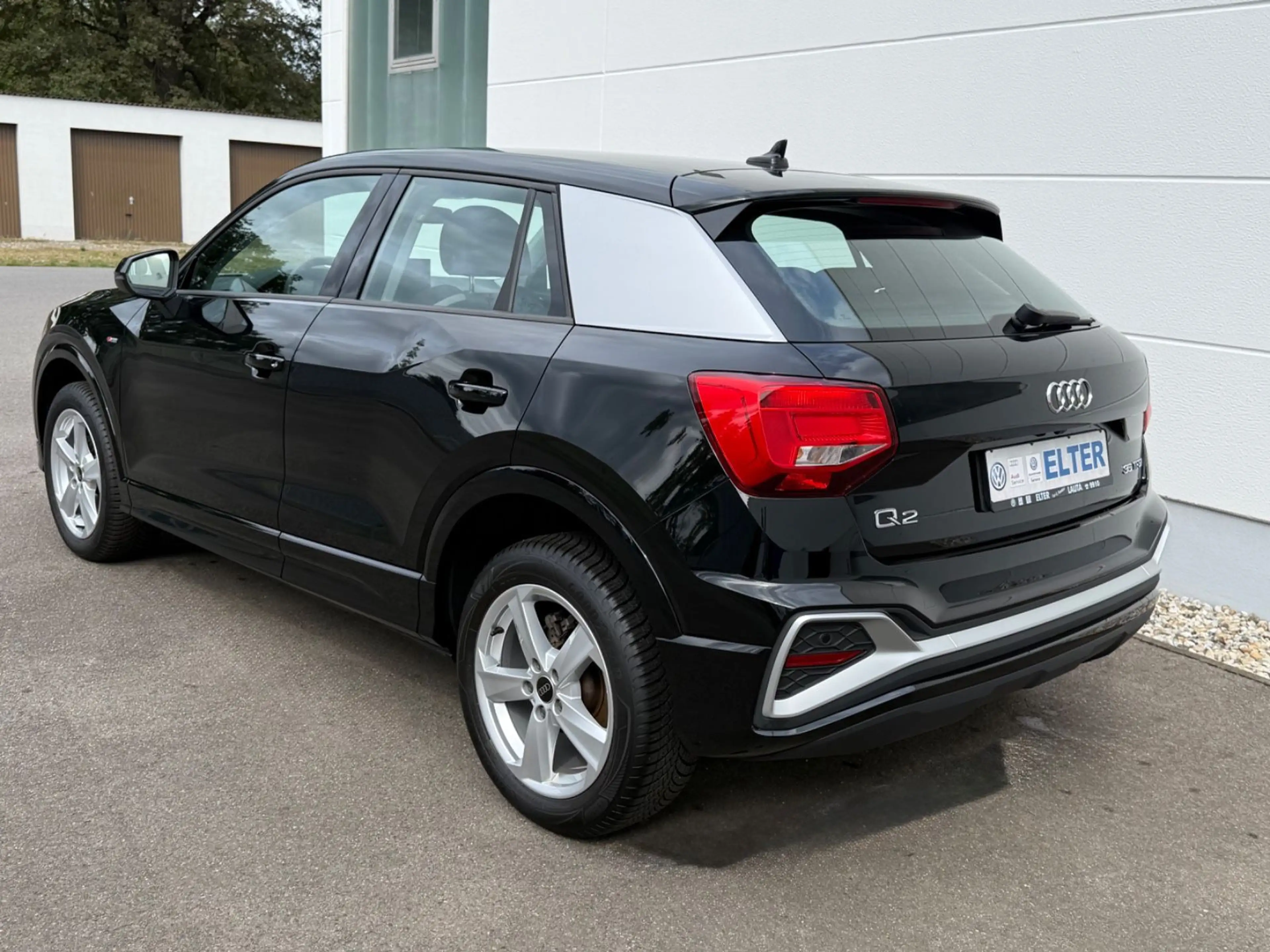 Audi Q2 35 TFSI S line S tronic SHZ/APPconnect — photo 6
