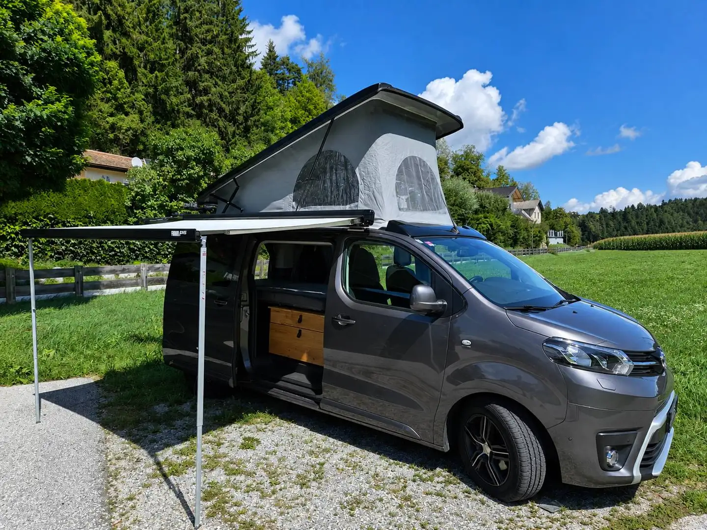 Toyota Proace Proace 2,0 D-4D 150 Medium Grau - 2