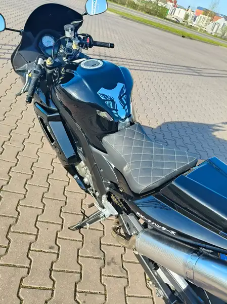 Suzuki SV 650 - foto 6
