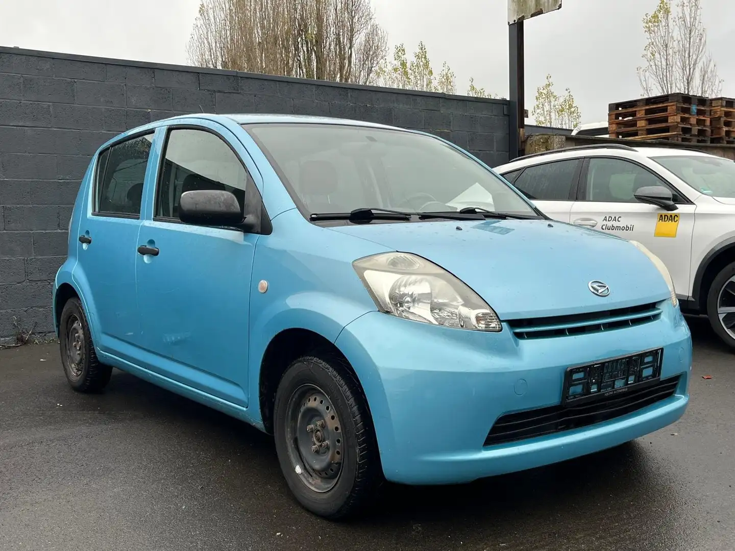 Daihatsu Sirion 1er propriétaire / C.T + Car Pass Azul - 2