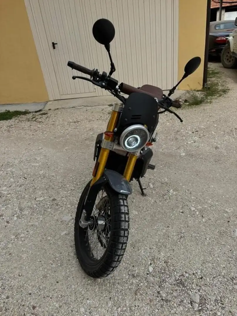 Fantic Caballero 500 Scrambler Deluxe Gri - 2