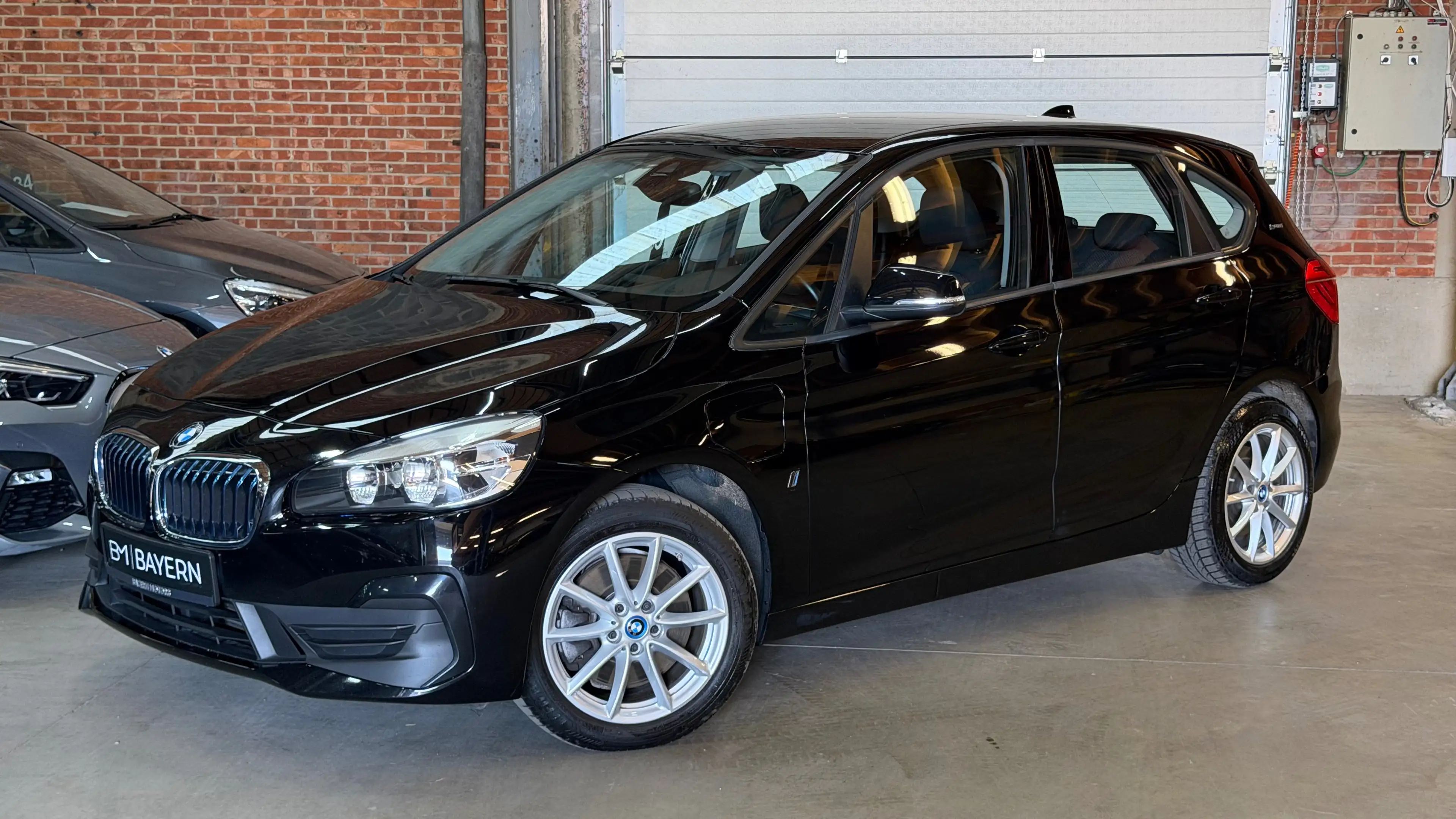 BMW 225 xEA Active Tourer Garantie Plug in Hybride Benzine Automaat