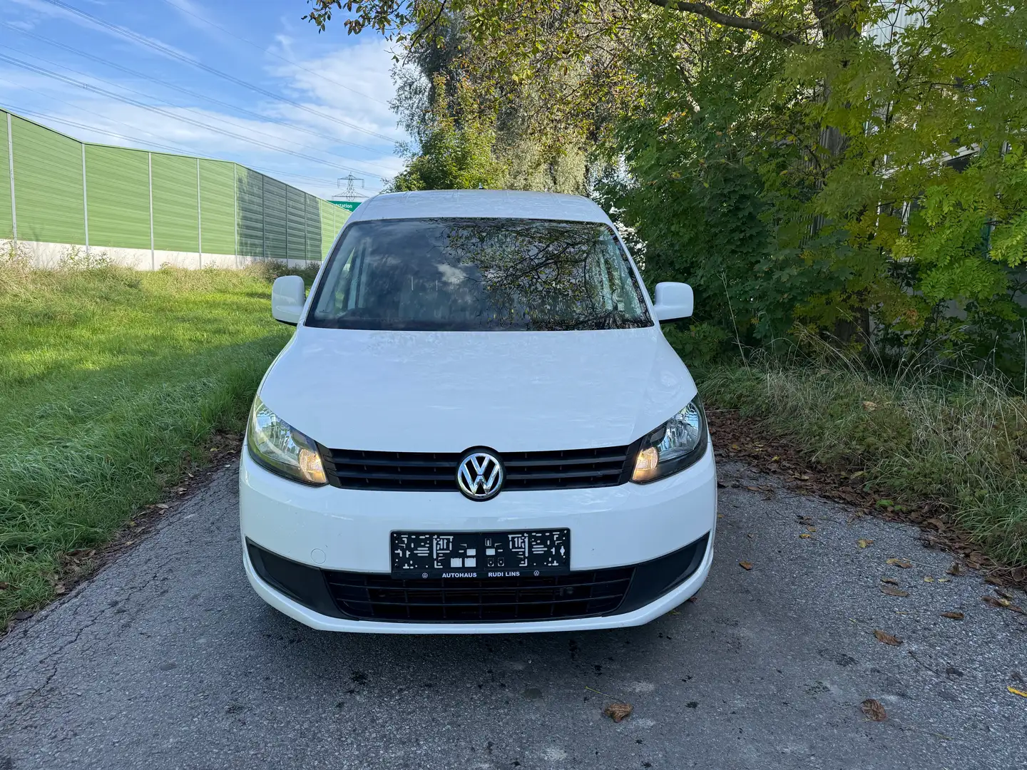 Volkswagen Caddy Trendline 4Motion Weiß - 2