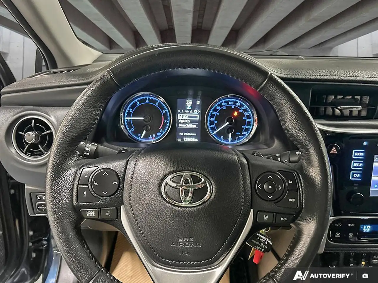 Toyota Corolla photo Toyota Corolla