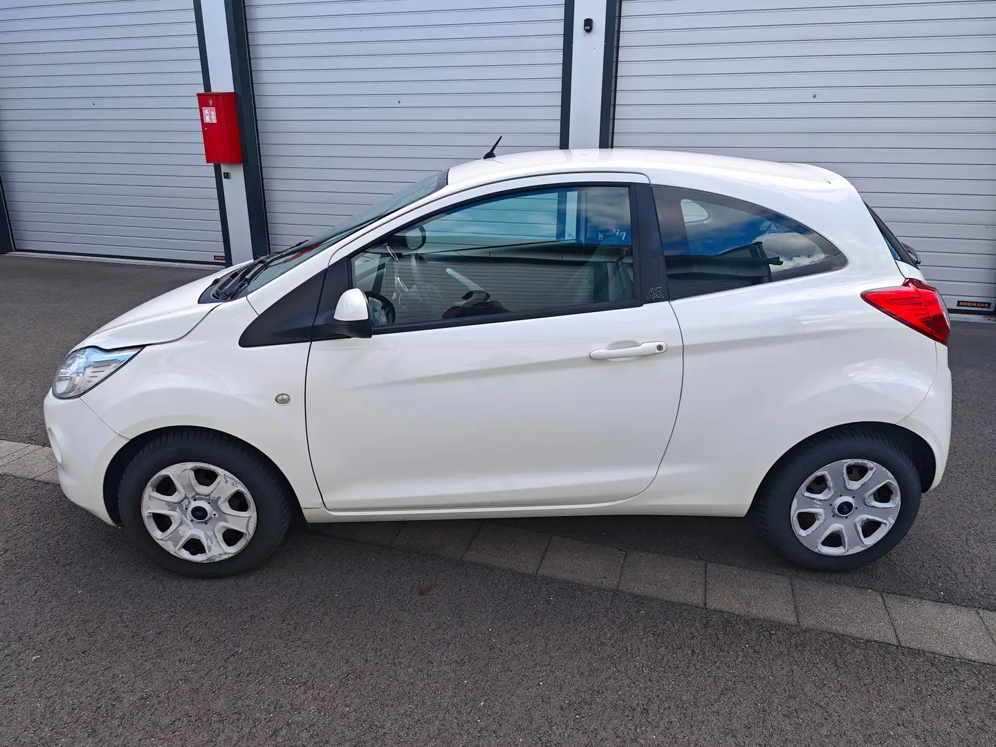 Ford Ka/Ka+ Ka 1.2 Start-Stopp Trend 1.Hand Tüv neu 2 Jahre Biały - 2