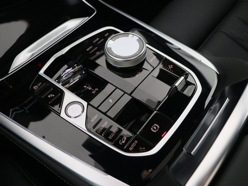 BMW X7 xDrive40i M Sport Pro | High Executive | Panoramad — photo 9