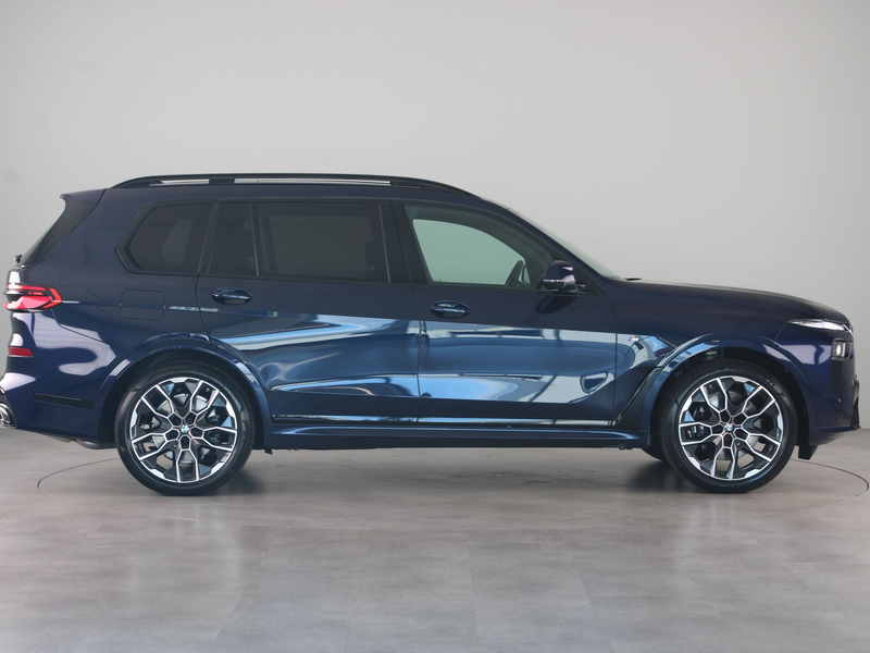 BMW X7 xDrive40i M Sport Pro | High Executive | Panoramad — photo 4