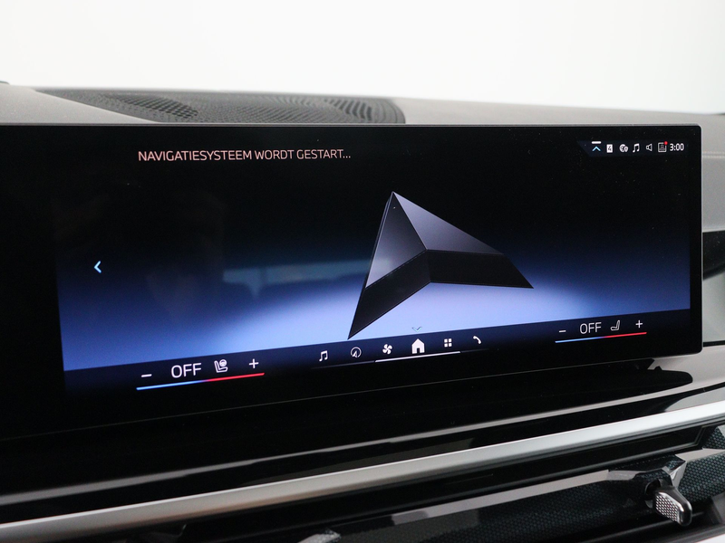 BMW X7 xDrive40i M Sport Pro | High Executive | Panoramad — photo 11