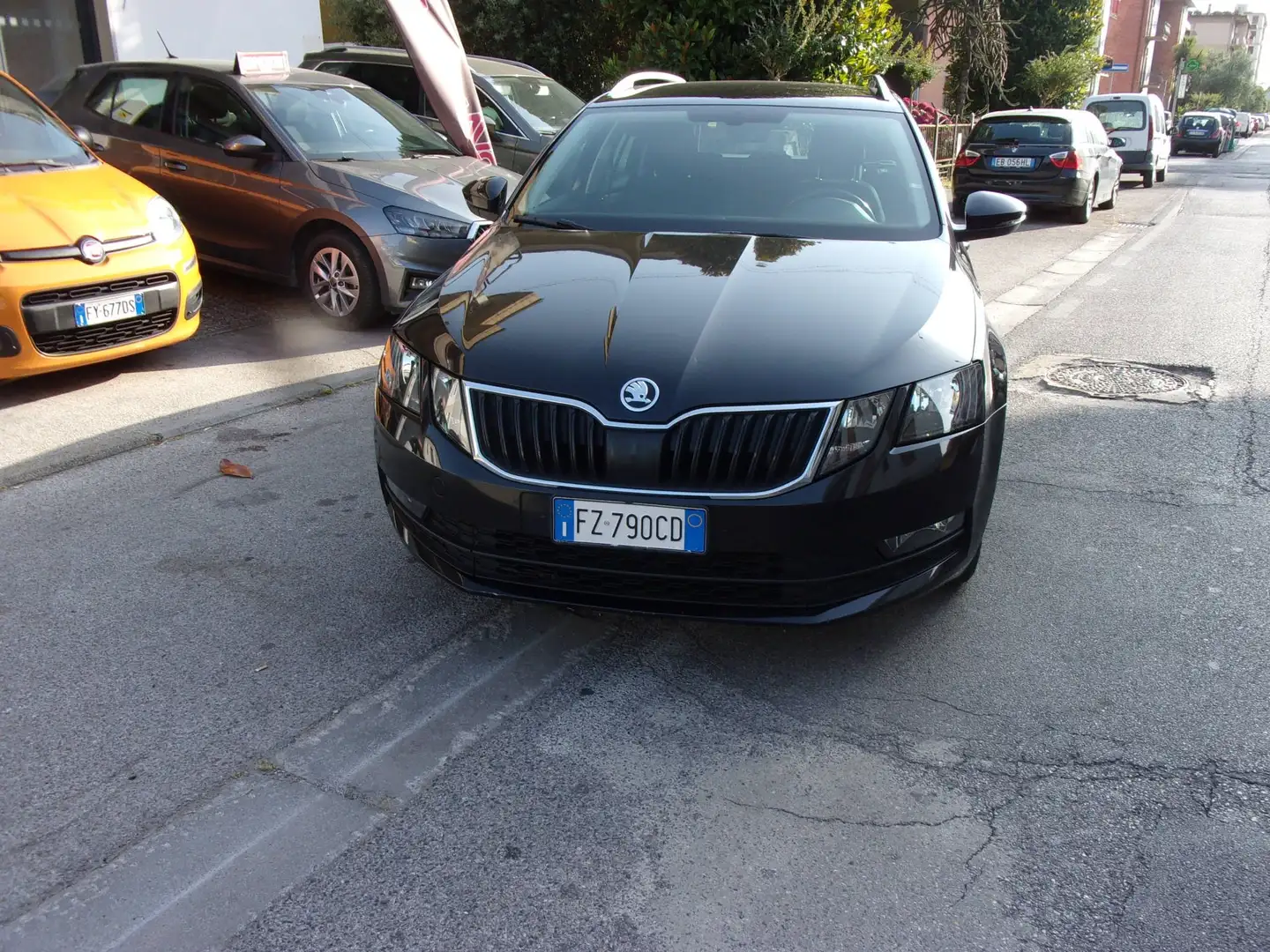 Skoda Octavia Octavia Wagon 1.5 g-tec Executive 130cv dsg Negro - 2