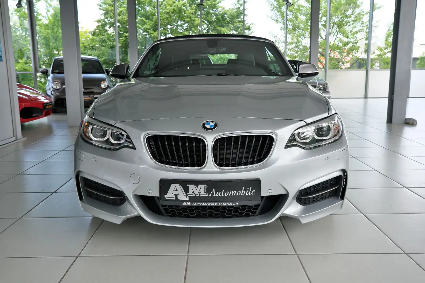 BMW 240 Cabrio Aut. Navi Prof. H/K Deutsches FZ. Plateado - 2