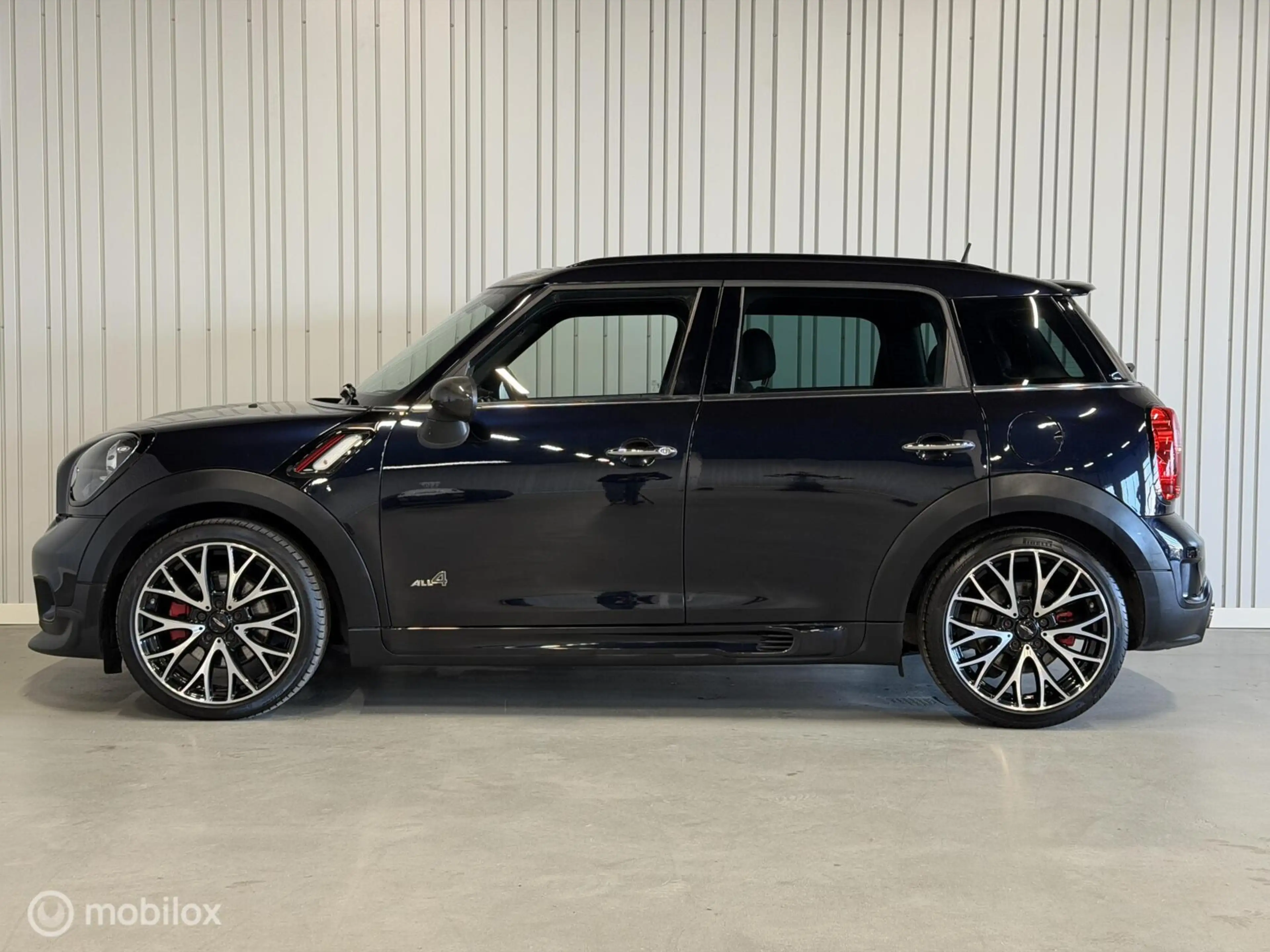 MINI John Cooper Works Countryman 1.6 ALL4 Chili — photo 2