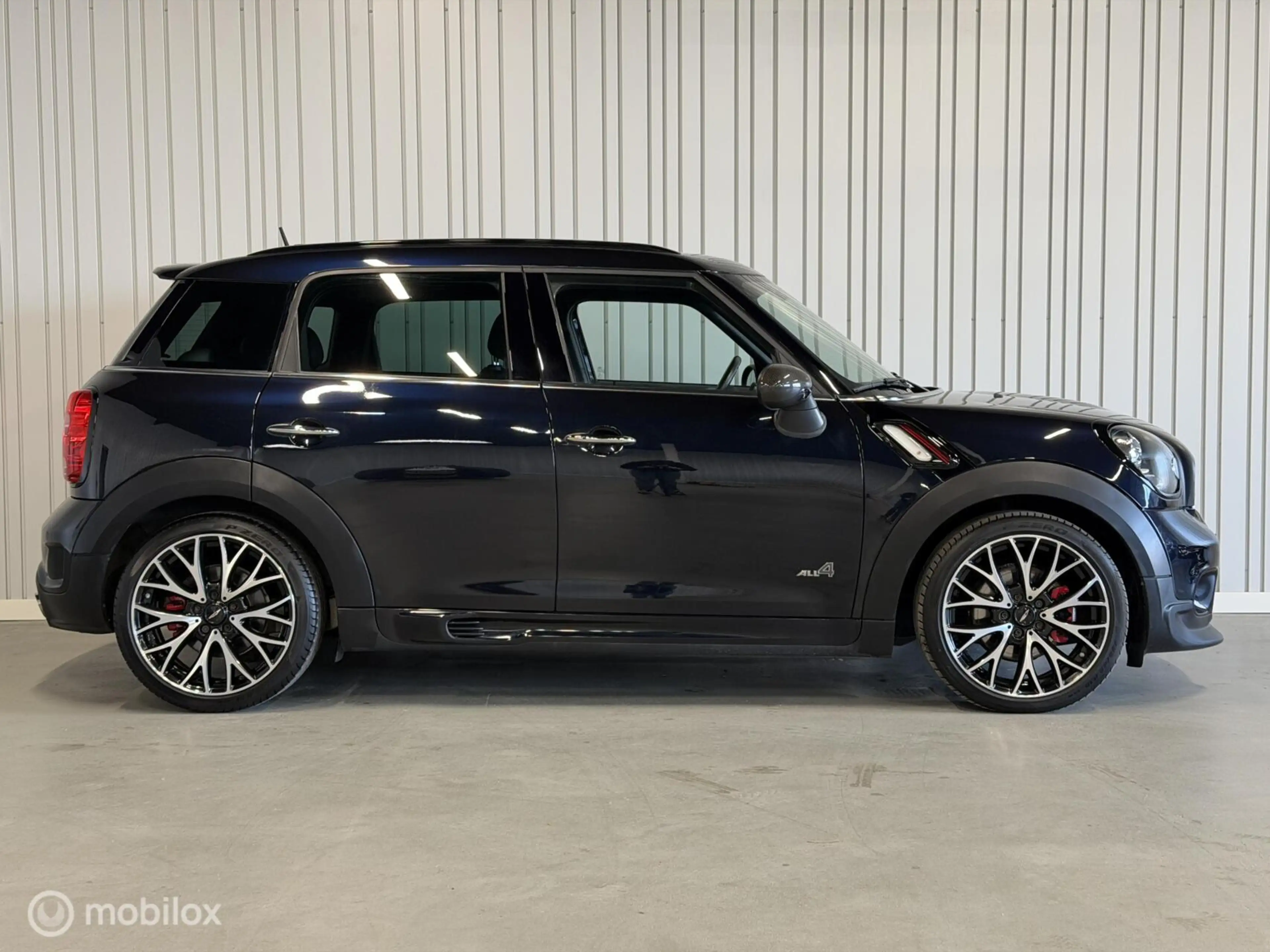 MINI John Cooper Works Countryman 1.6 ALL4 Chili — photo 3