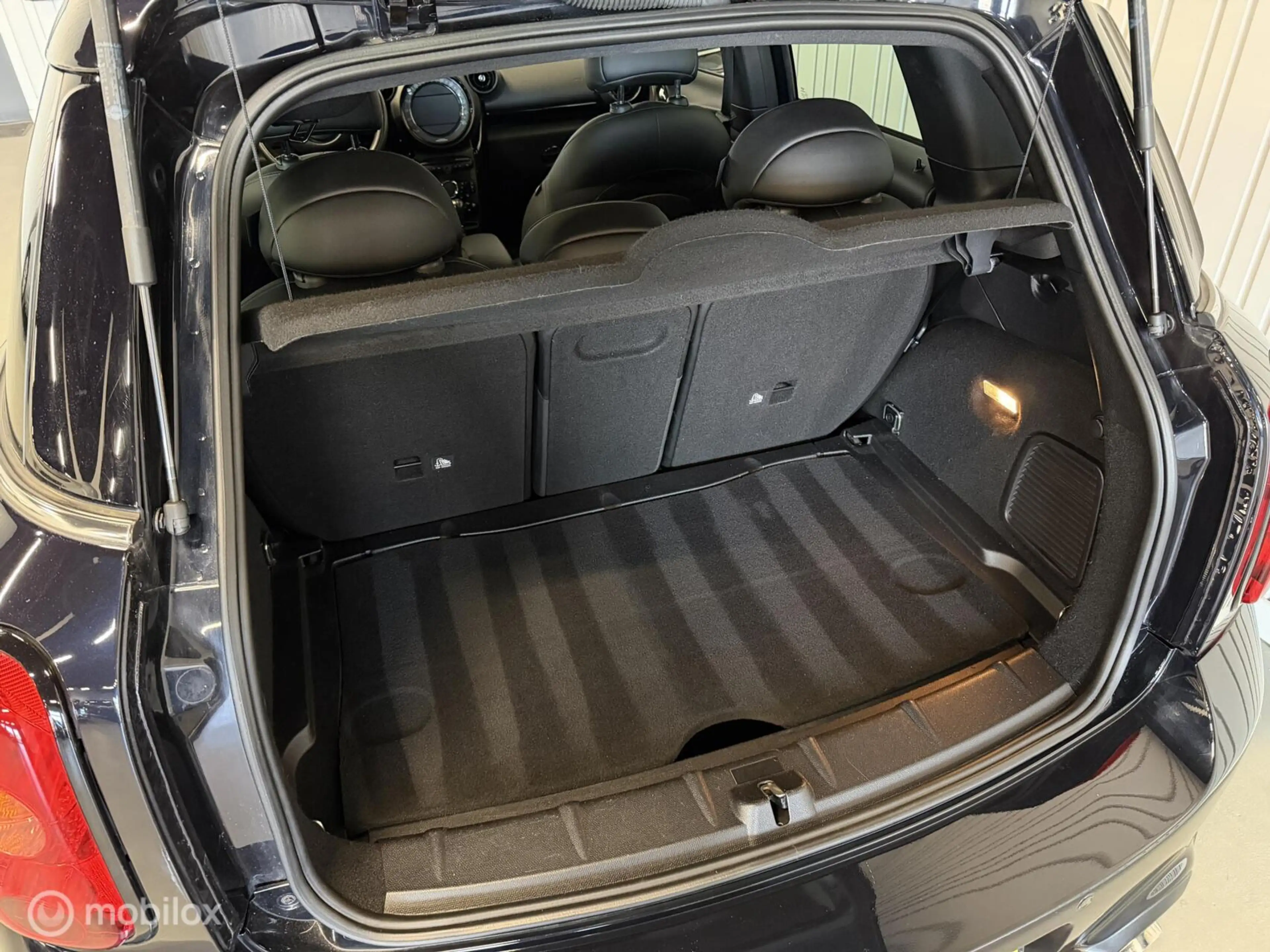 MINI John Cooper Works Countryman 1.6 ALL4 Chili — photo 7