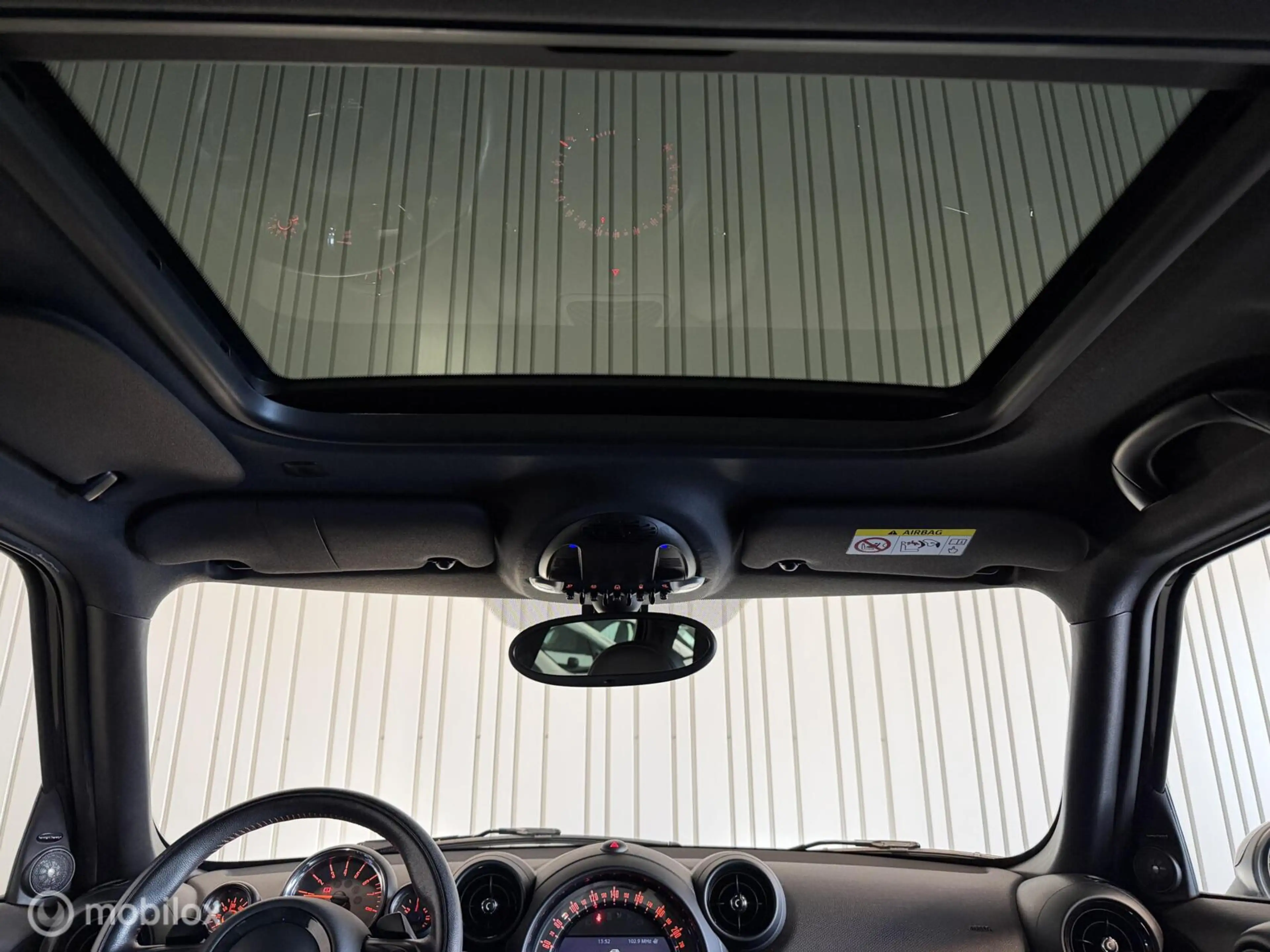 MINI John Cooper Works Countryman 1.6 ALL4 Chili — photo 13