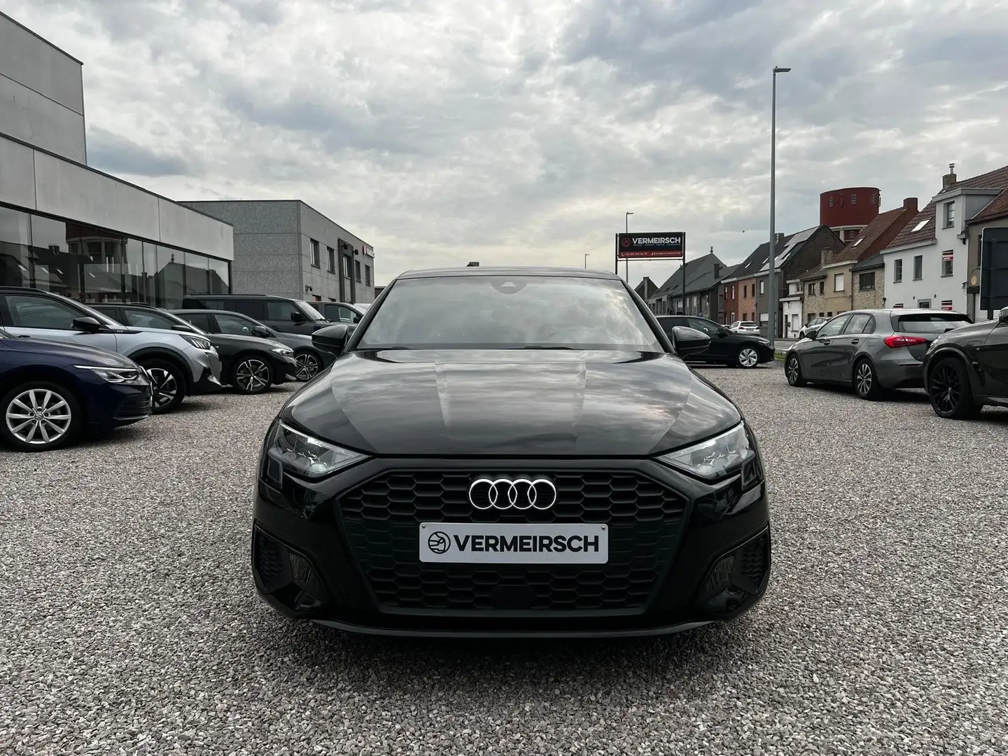 Audi A3 Sportback 30 TFSI Business Edition Advanced S tr. Negro - 2