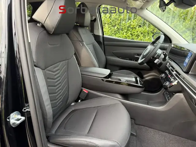 Hyundai Tucson view 25