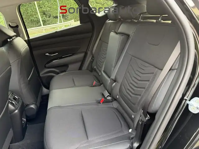 Hyundai Tucson view 29