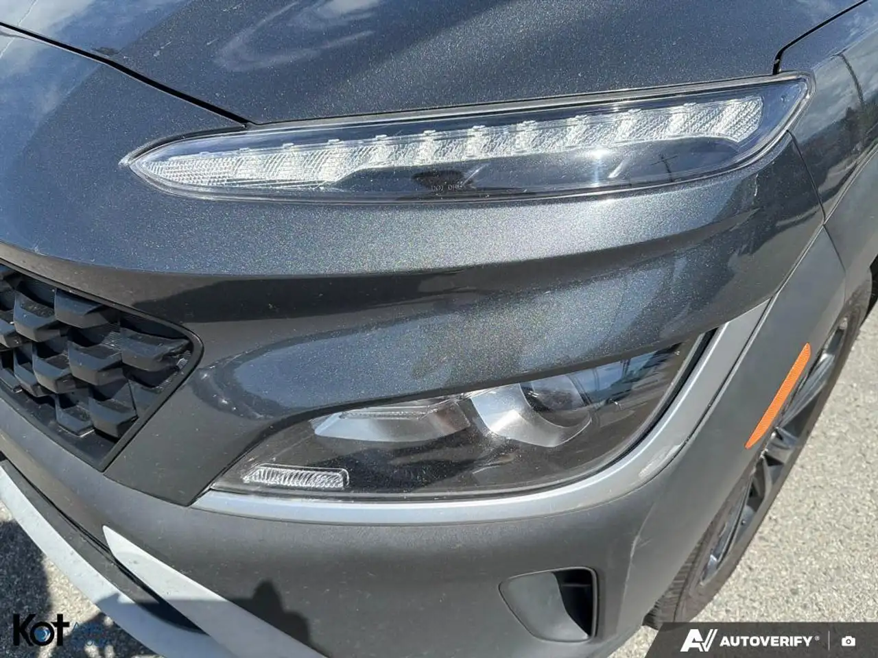 Hyundai KONA снимка Hyundai KONA