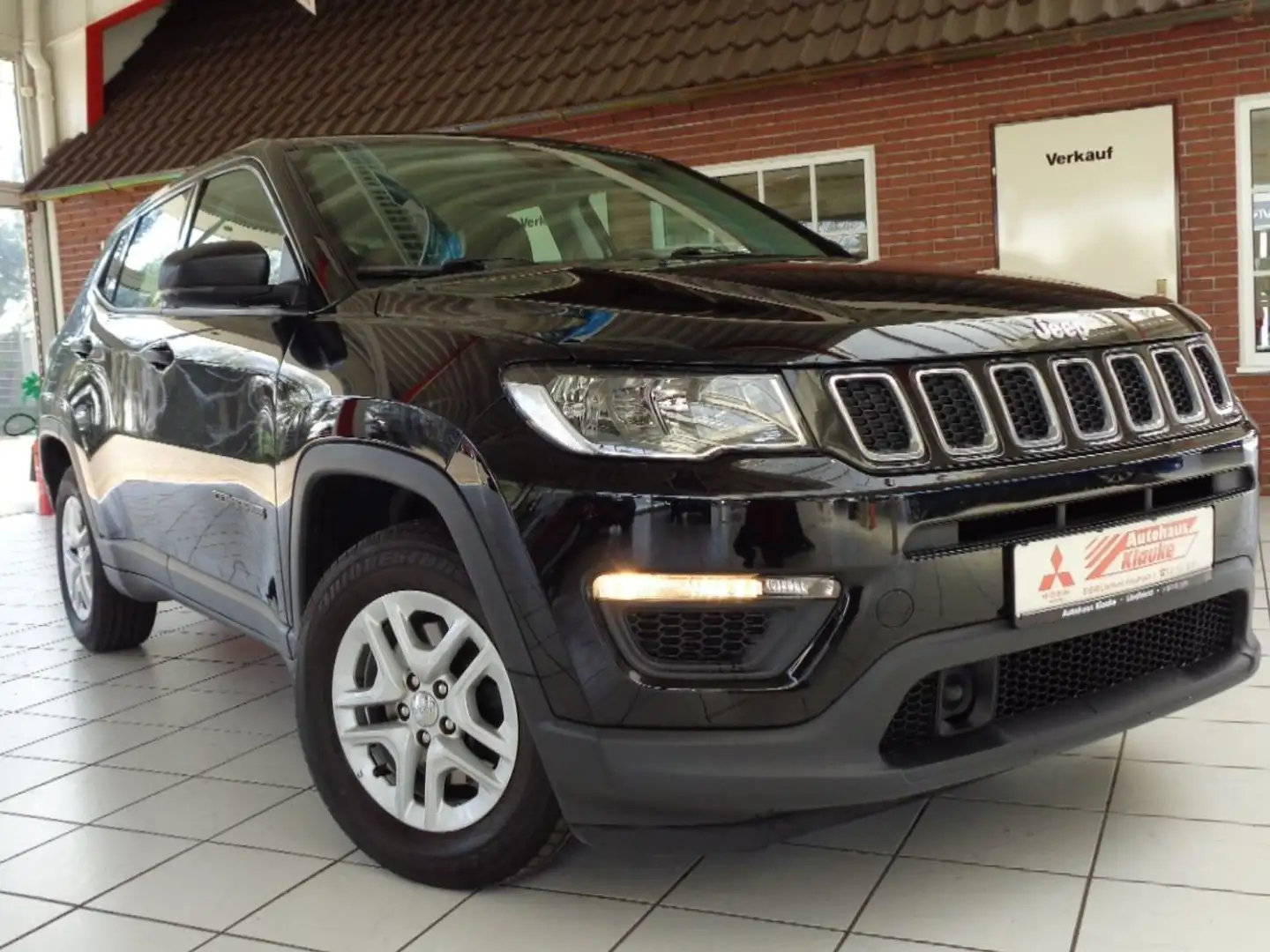 Jeep Compass 1.6 MultiJet Sport 1.6 Diesel Noir - 1
