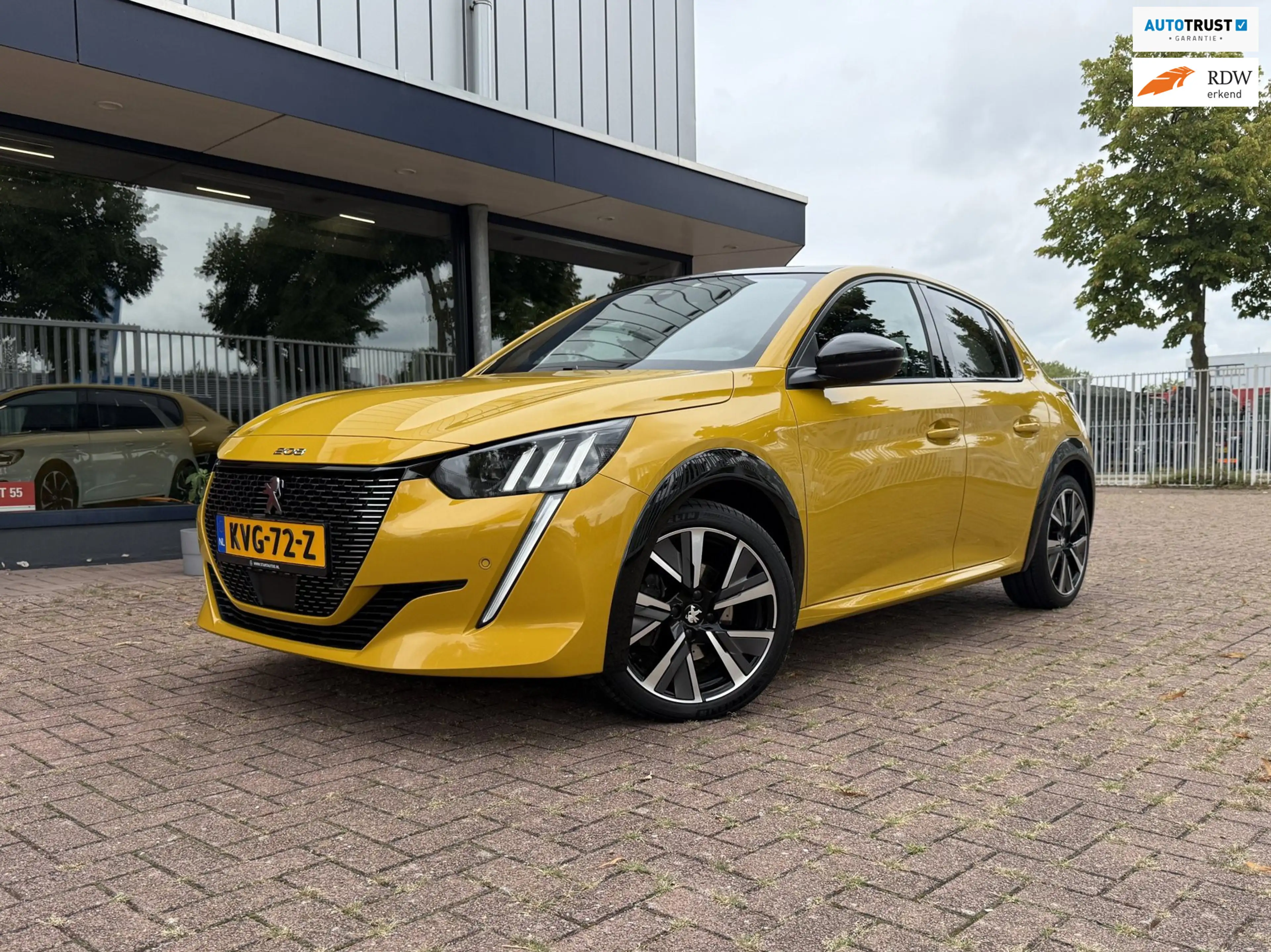 Peugeot 208 1.2 PureTech GT-Line | Automaat | Pano | Carplay