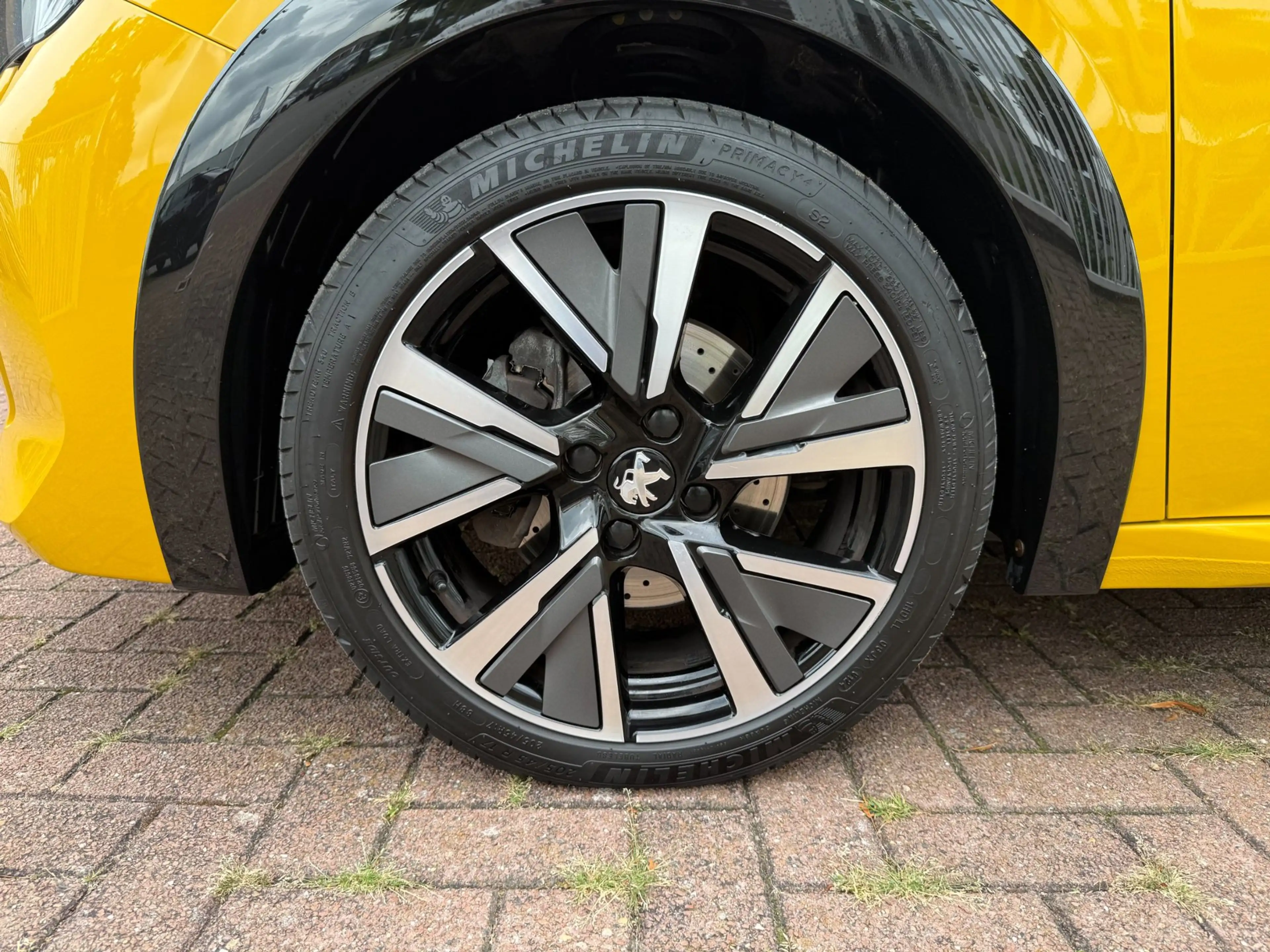 Peugeot 208 1.2 PureTech GT-Line | Automaat | Pano | Carplay — photo 6