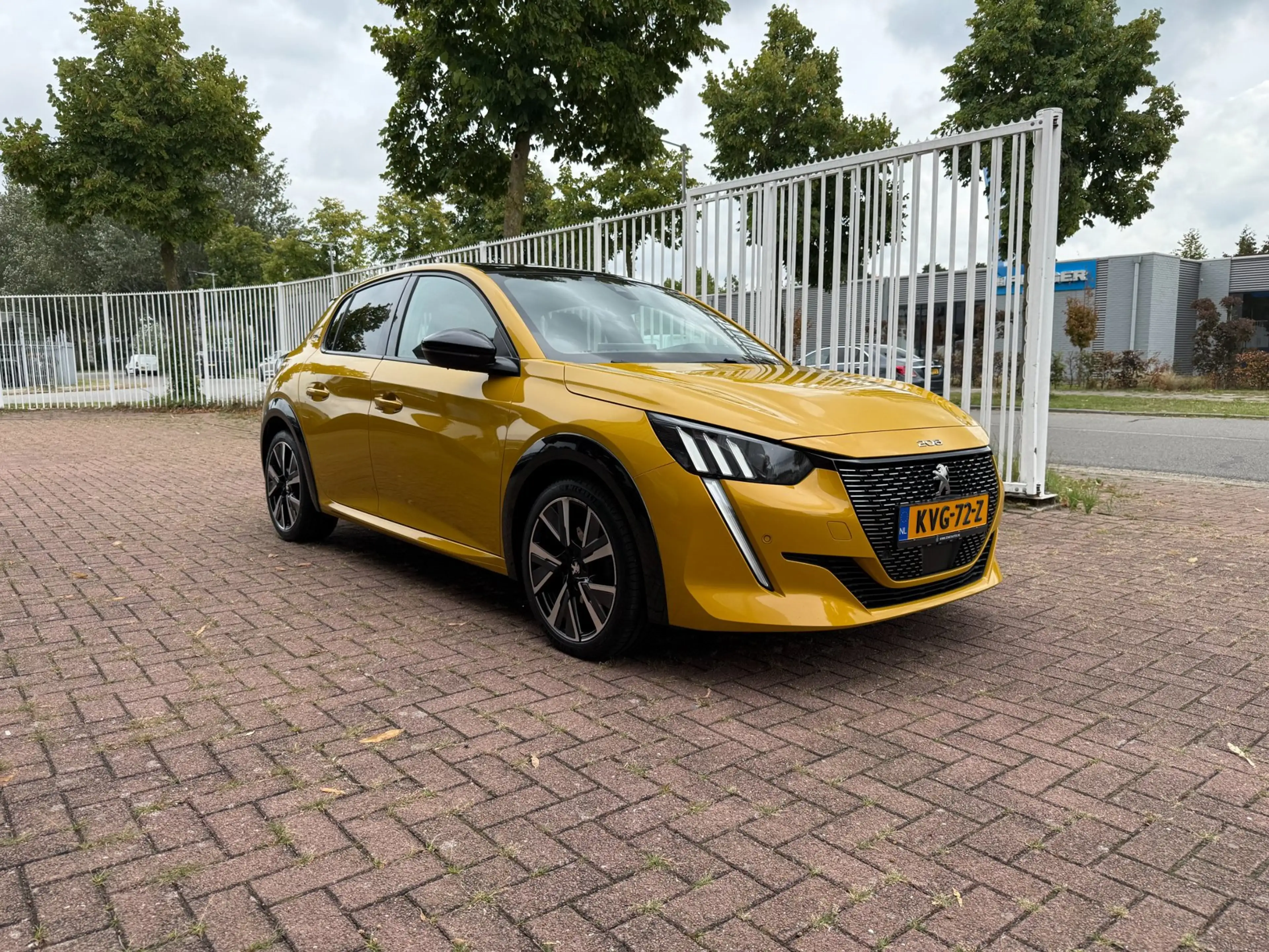 Peugeot 208 1.2 PureTech GT-Line | Automaat | Pano | Carplay — photo 9