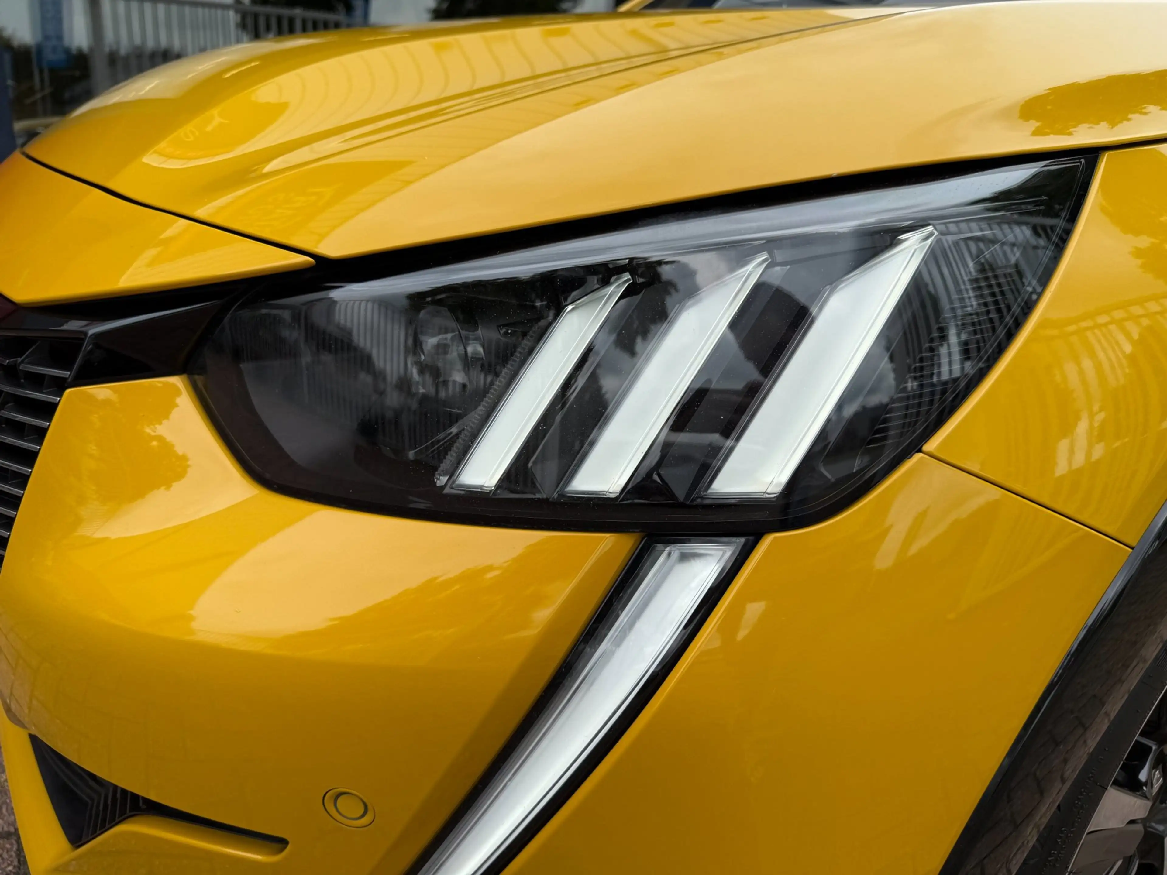 Peugeot 208 1.2 PureTech GT-Line | Automaat | Pano | Carplay — photo 5