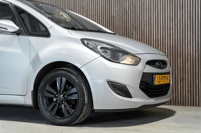 Hyundai Ix20 view 6