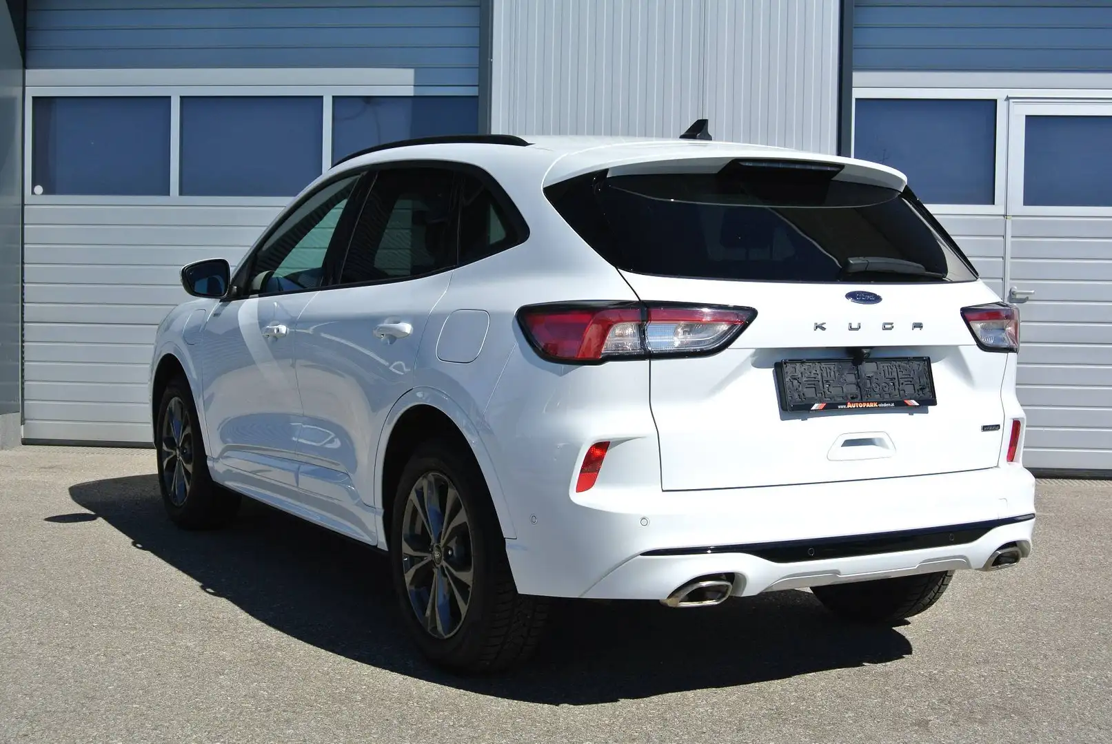 Ford Kuga 2.5 Duratec PHEV Hybrid Aut.  ** ST-Line X ** LEDER * NAVI * 4xSHZ *KAMERA Weiß - 2