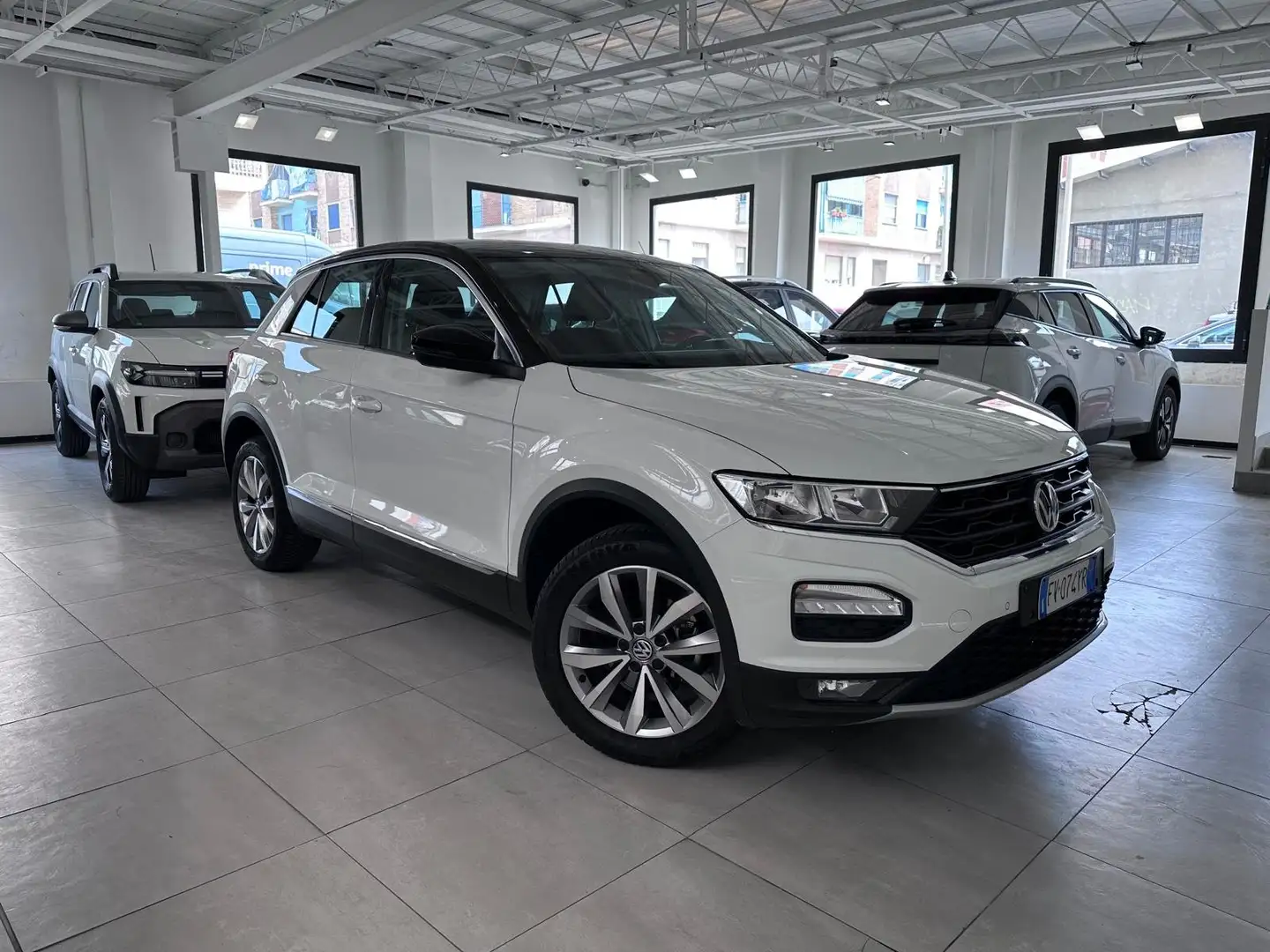 Volkswagen T-Roc T-Roc 1.0 tsi Style 115cv KM REALI E GARANTITI Bianco - 2