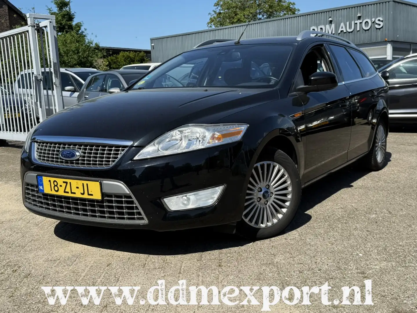 Ford Mondeo Wagon 1.6-16V TITANIUM NAVI/CLIMATE/CAMERA/TREKHAA Zwart - 1