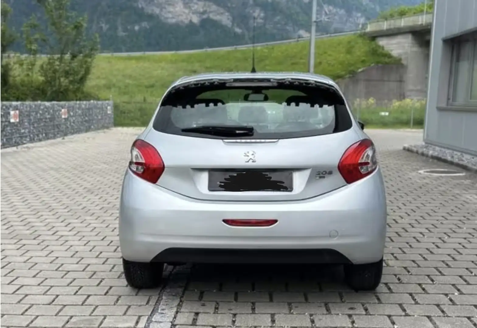 Peugeot 208 1.4 eHDi cambio automatico con palette al volante - 2