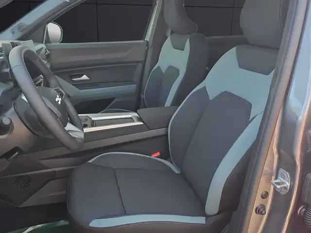 Dacia Bigster view 10