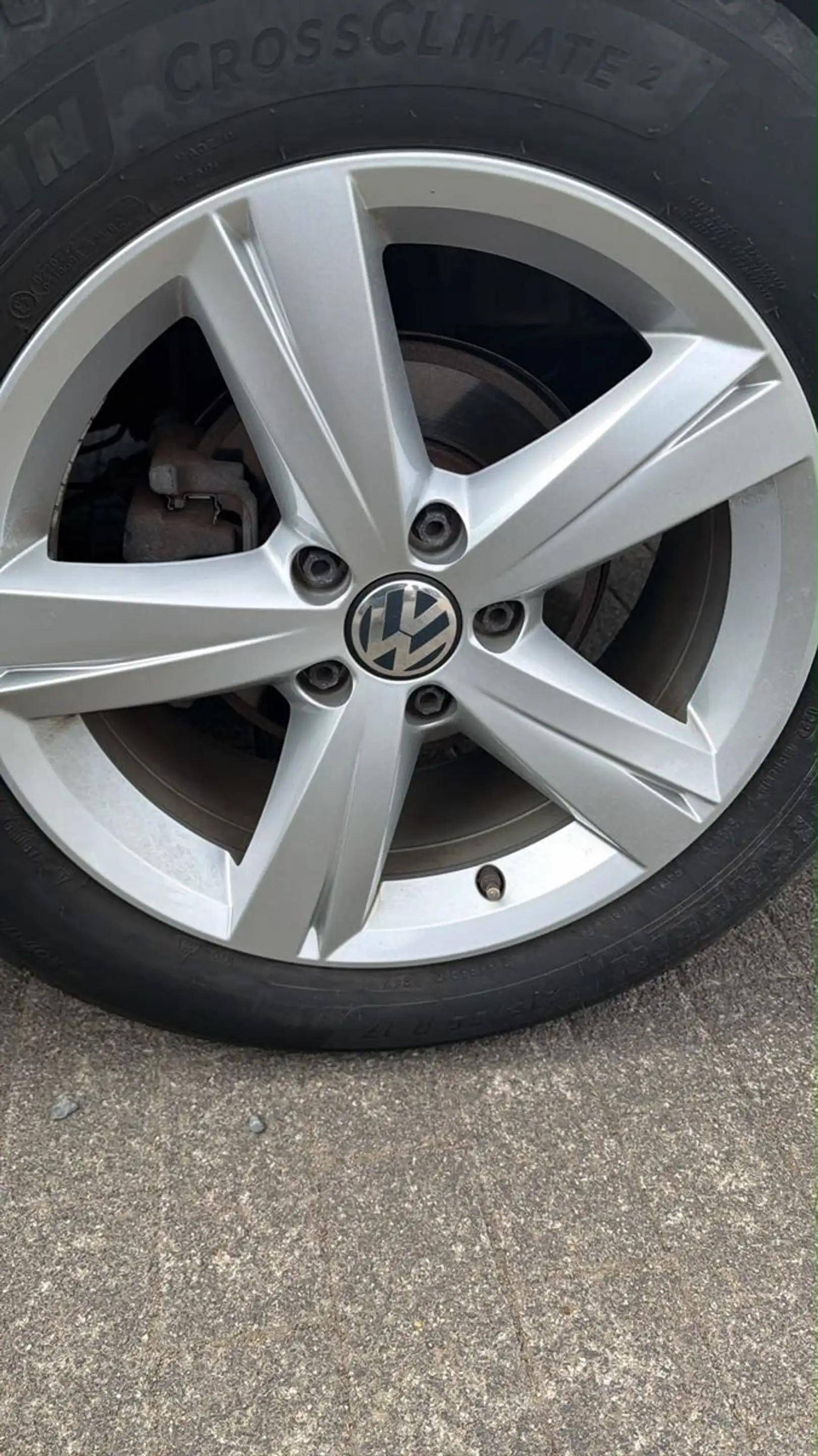 Volkswagen Beetle Lim. Sport/Motor läuft unruhig. — photo 7