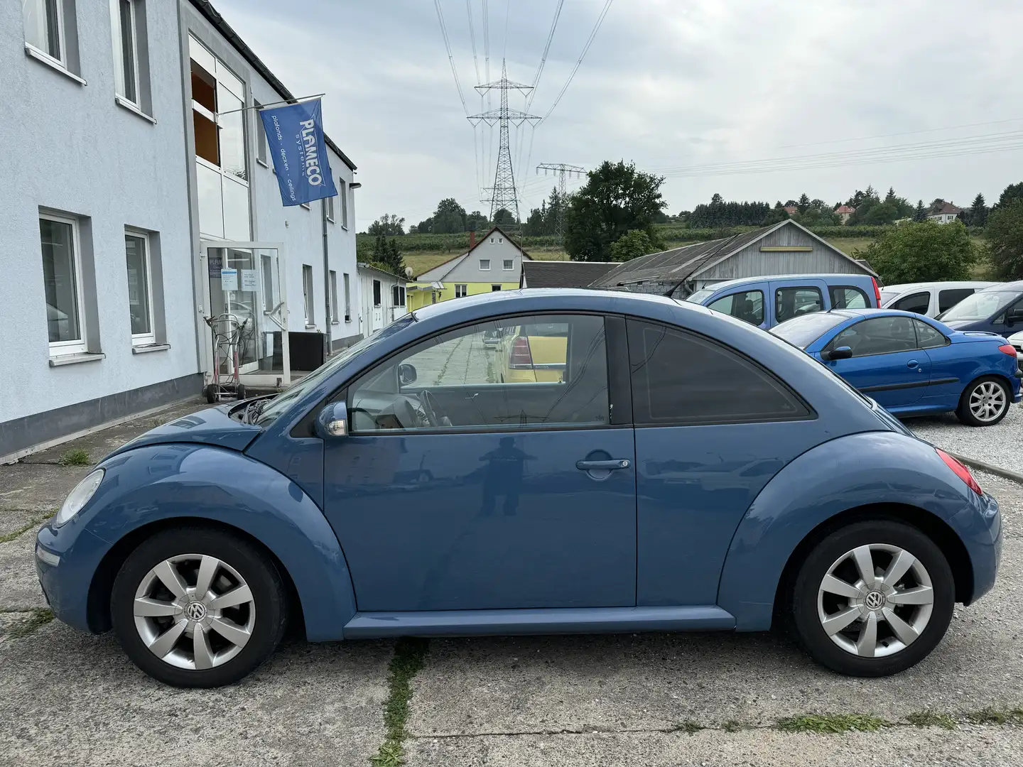 Volkswagen New Beetle 1.9 TDI Albastru - 2