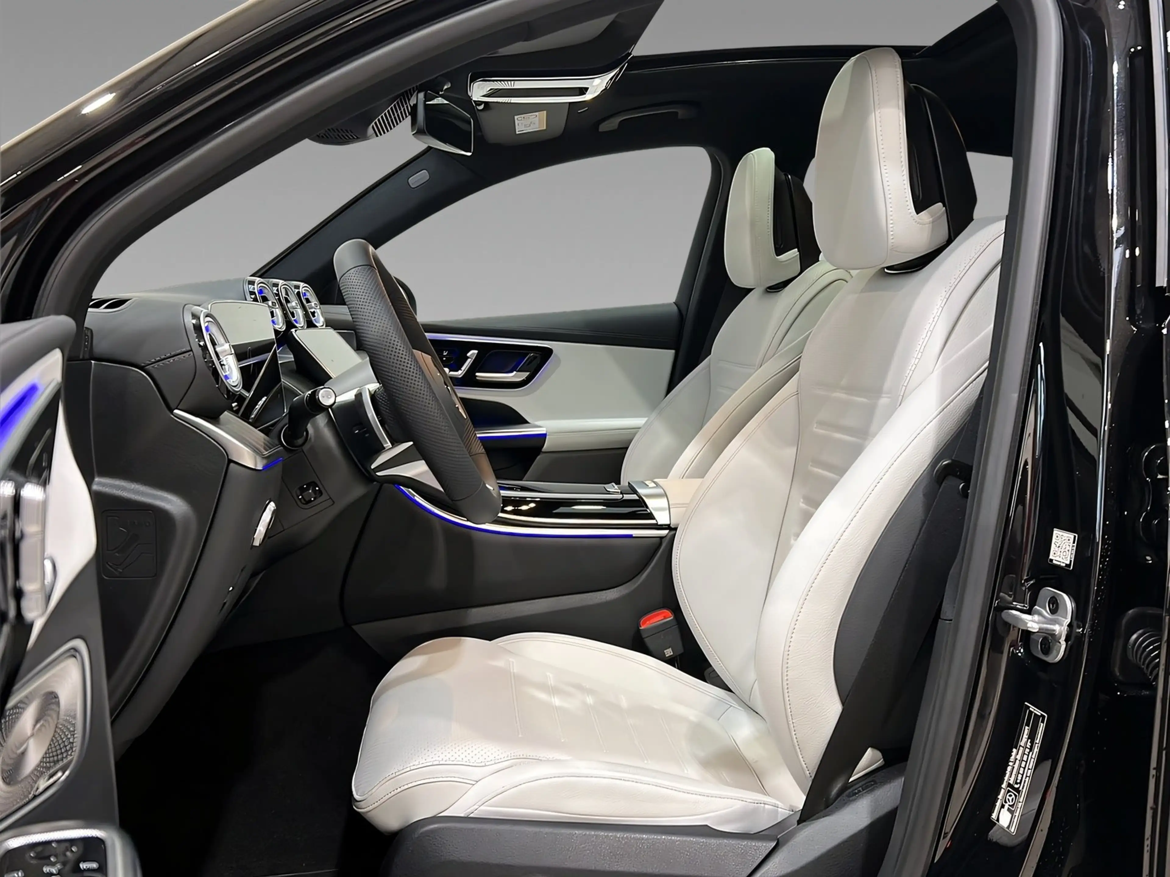Mercedes-Benz GLC 450 d 4M Coupé AMG+DISTR+NIGHT+Burme+AHK+360 — photo 8