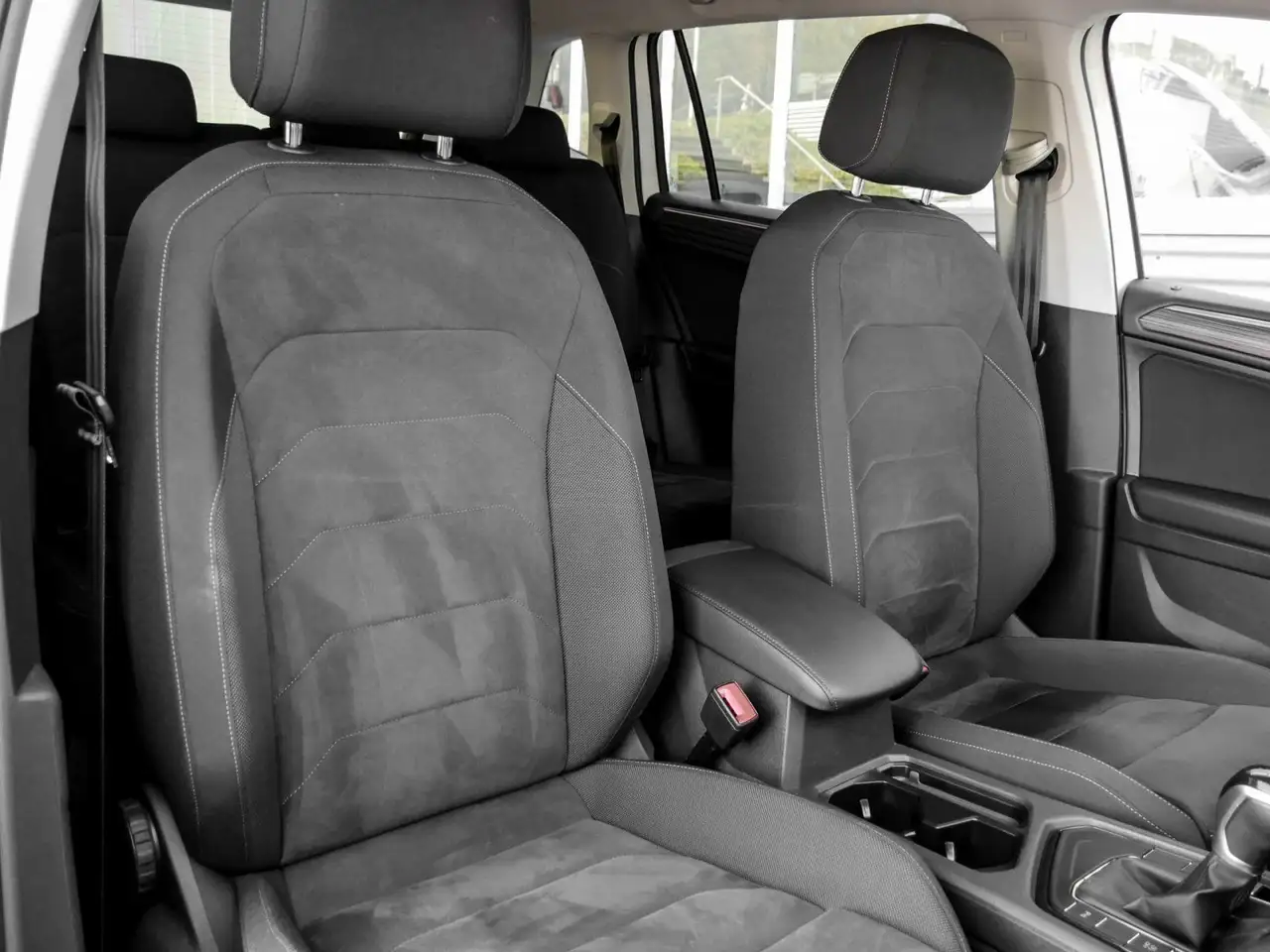 Volkswagen Tiguan Allspace 2.0 TDi DSG Life Massage E-Heckk 7