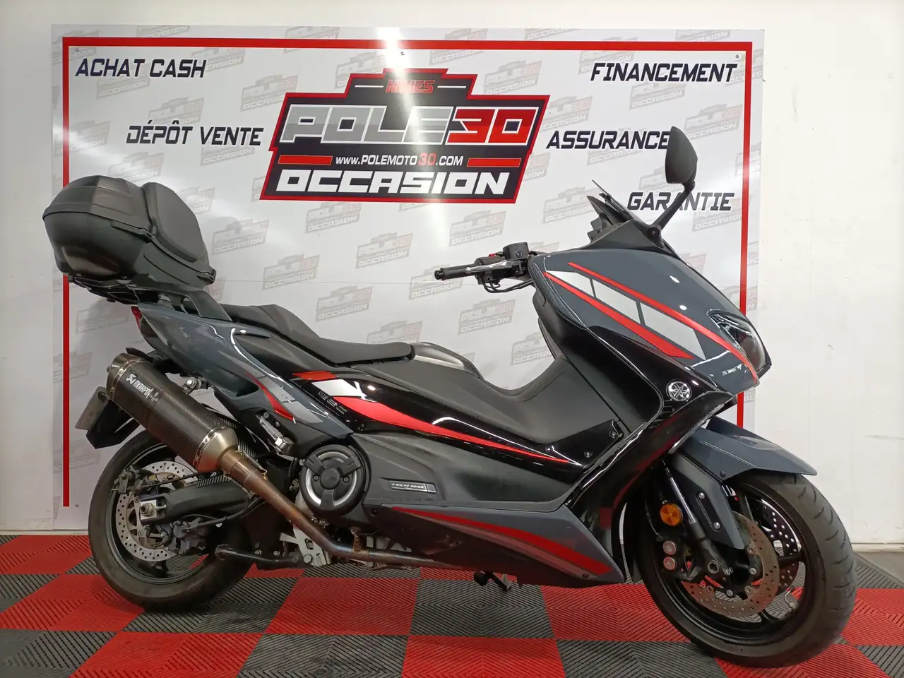 Yamaha Tmax 560