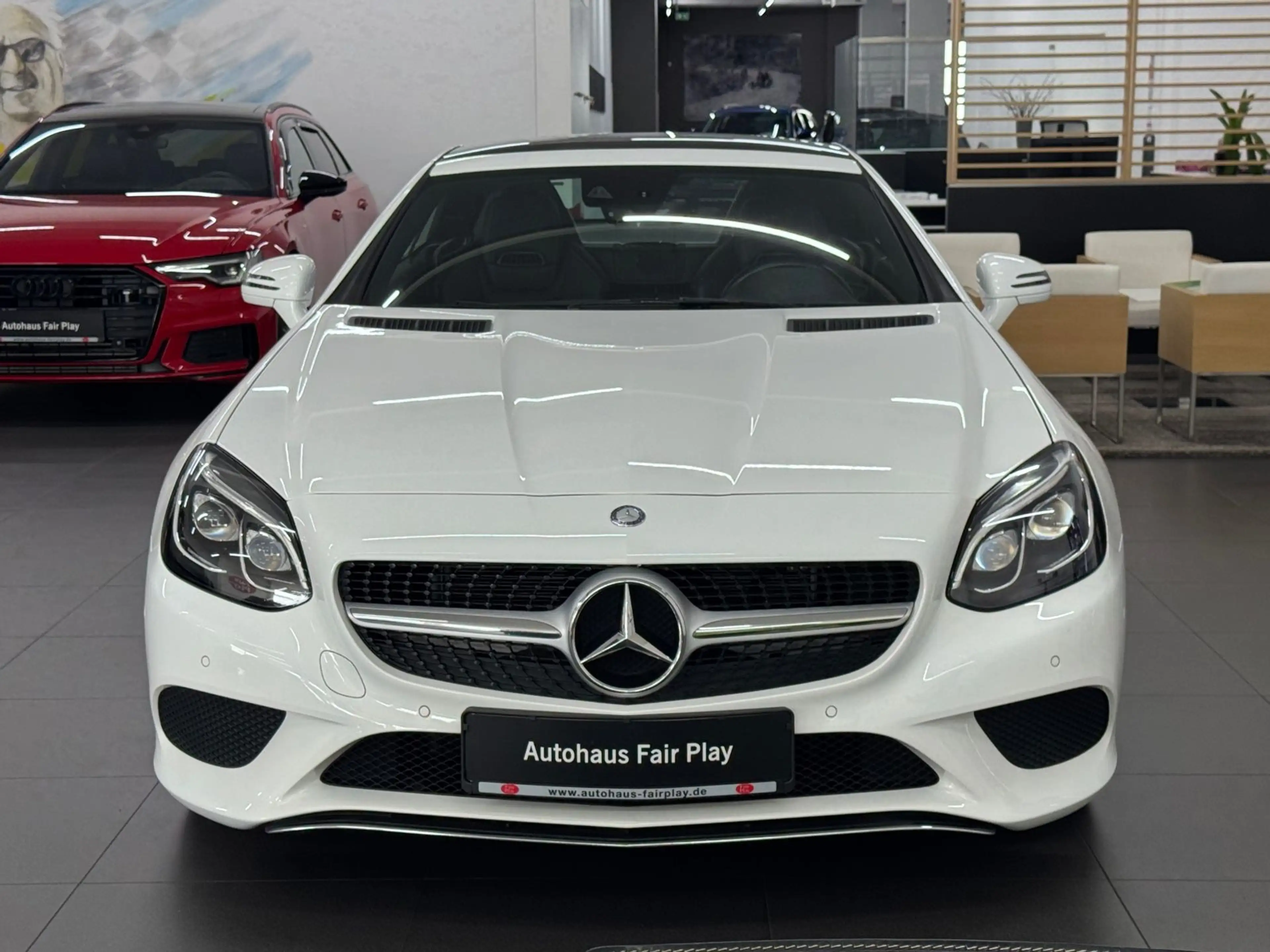 Mercedes-Benz SLC 200 SLC Roadster UNFALLFREI, Garagenwagen!!! — photo 3