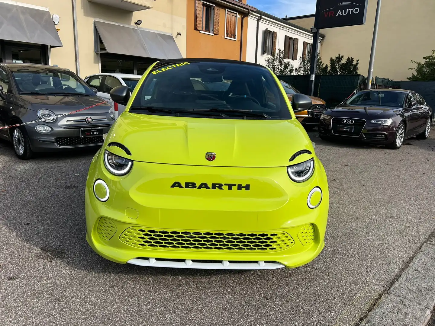 Abarth 500C 500e Cabrio 42 kWh Turismo Verde - 2