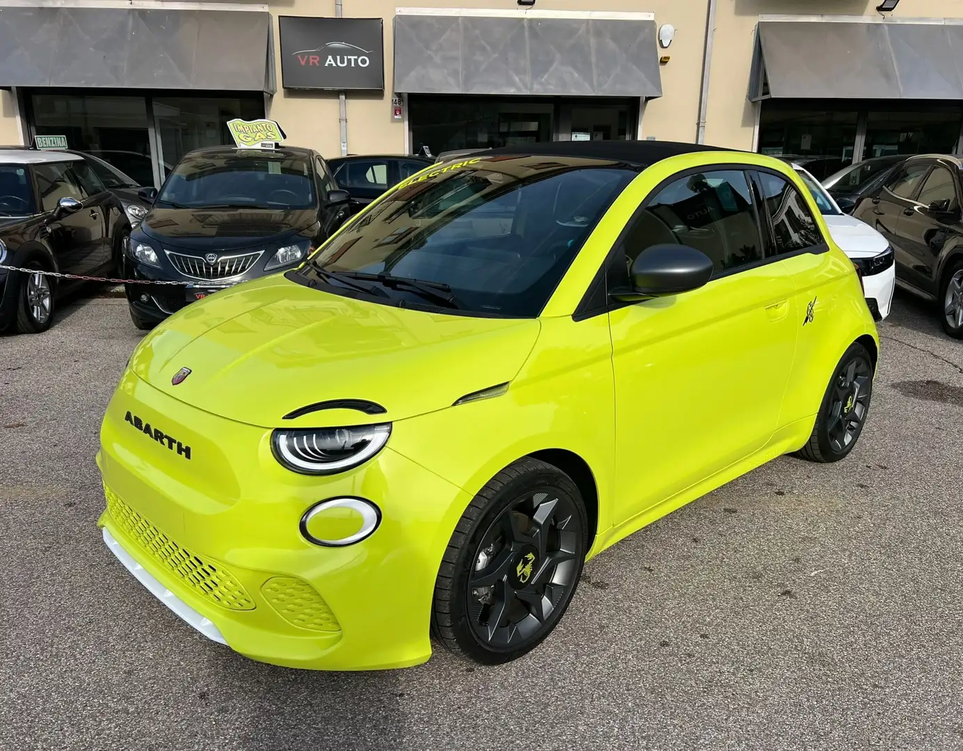 Abarth 500C 500e Cabrio 42 kWh Turismo Verde - 1