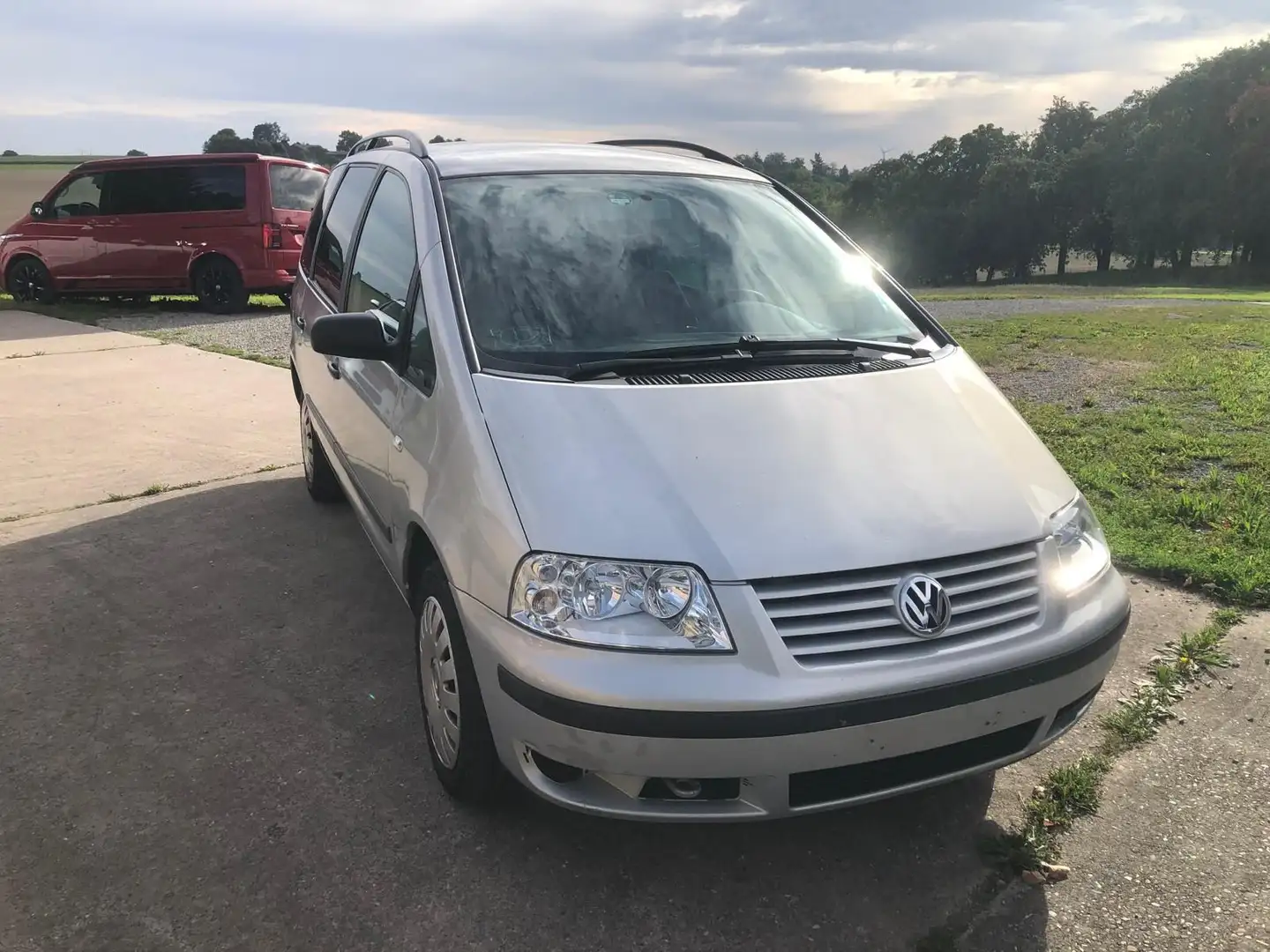 Volkswagen Sharan 2.0 Auto Highline - 1