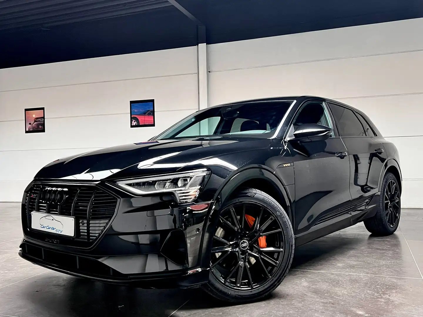 Audi e-tron 55 quattro S line / ALL Black m. 2023 Noir - 1
