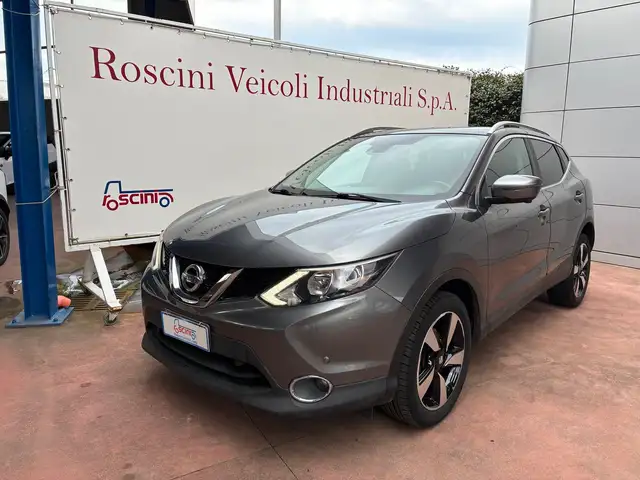 Nissan Qashqai 1.6 DIG-T 163 360