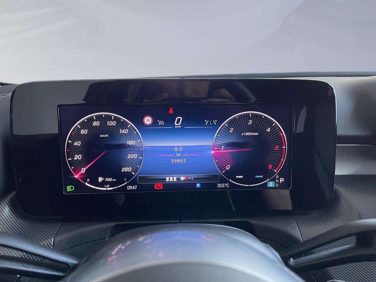 Mercedes-Benz C 220