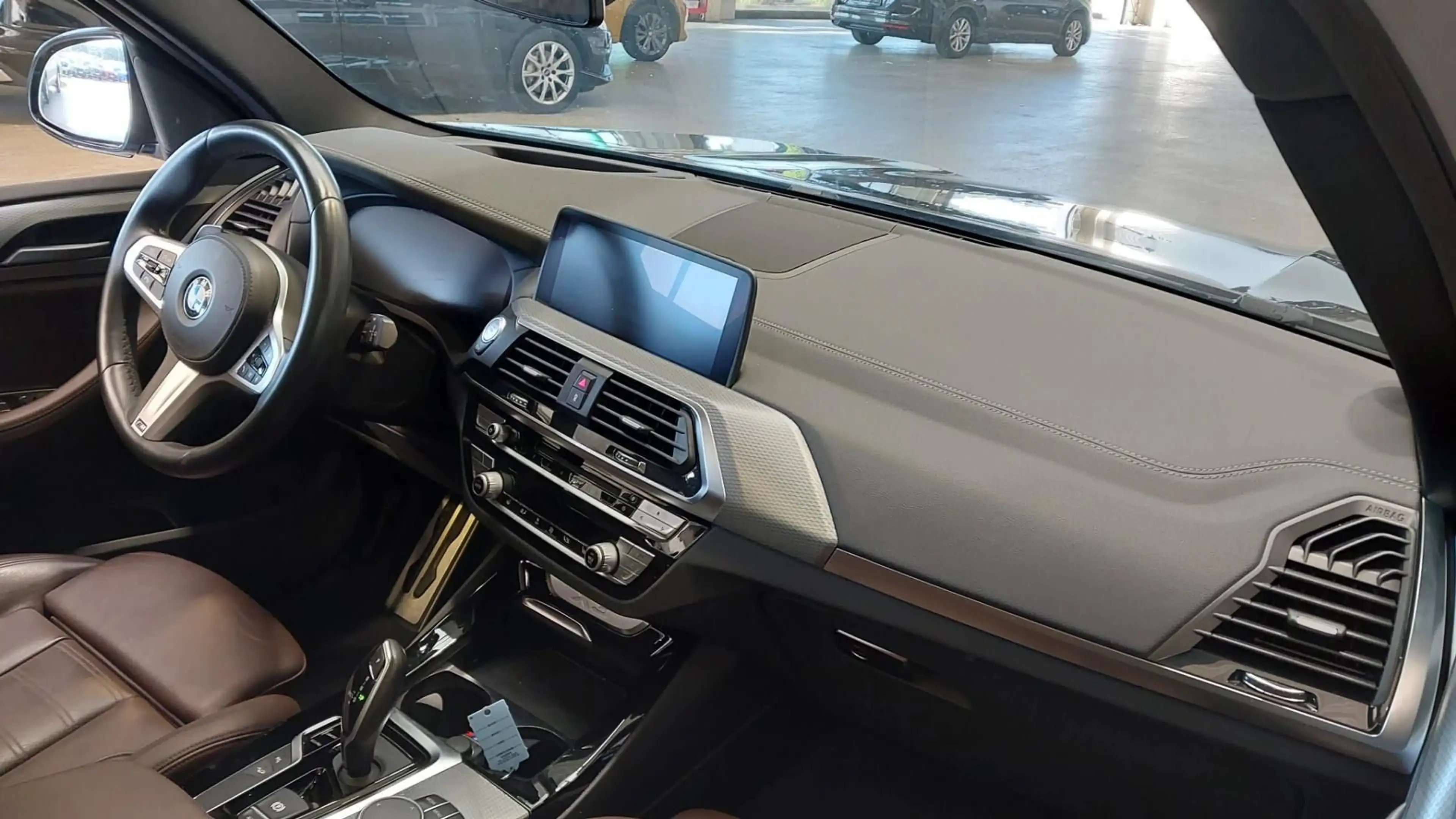 BMW X3 xDrive20d M PAKET LED AHK PANORAMA — photo 7