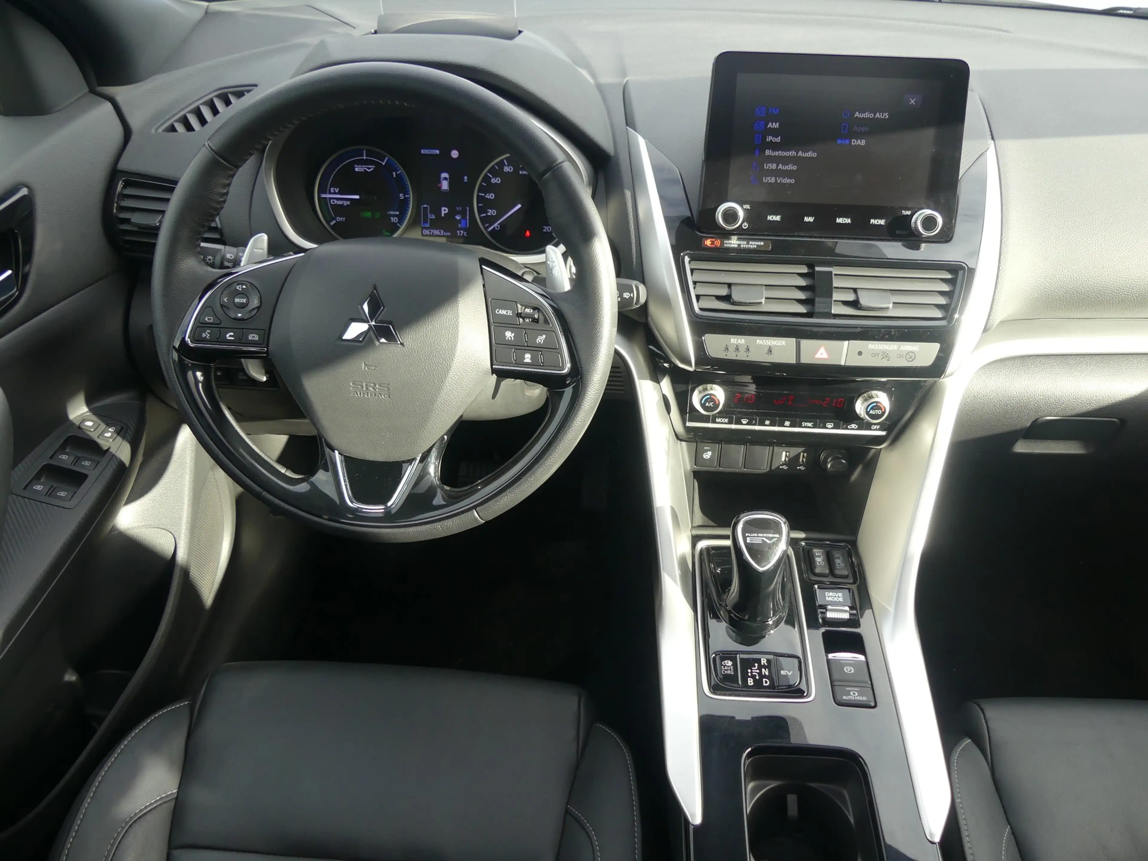 Mitsubishi Eclipse Cross 2.4Hybrid Plus 4WD CVT LED Navi — photo 10
